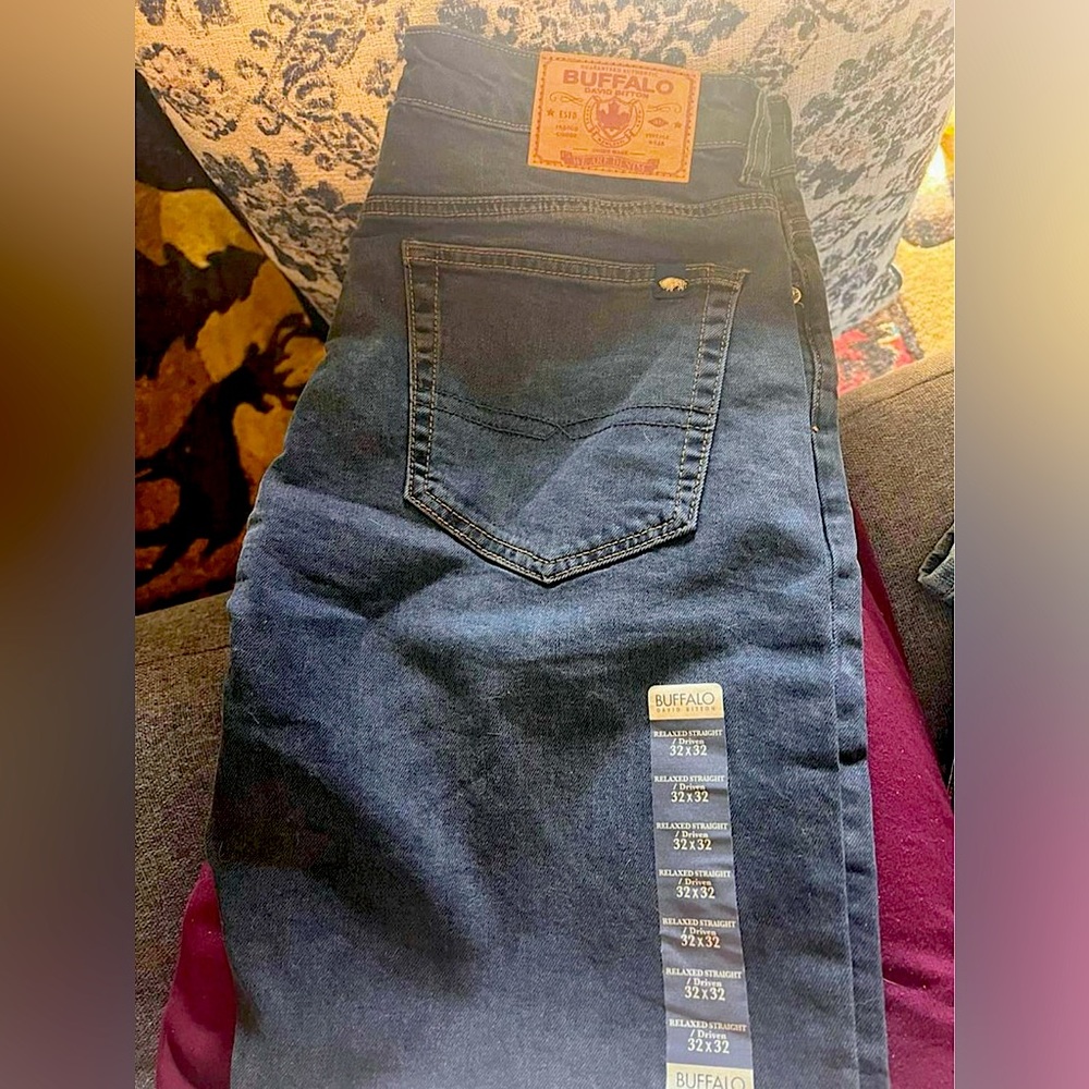Buffalo David Bitton Men’s relaxed straight leg